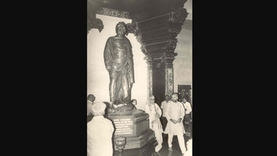 The image is of PM Modi, taken 33 years ago at Kanniyakumari. (X/@modiarchive)
