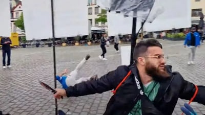 Knife-wielding assailant injures anti-Islam activist in Mannheim, Germany. (X/Herqles) Knife-wielding assailant injures anti-Islam activist in Mannheim, Germany. (X/Herqles)