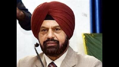 The Punjab and Haryana high court has stayed the arrest of Barjinder Singh Hamdard, managing editor of Ajit Group of Newspapers, booked by the Punjab vigilance bureau (VB) for the alleged misappropriation of funds in the construction and running of Jang-e-Azadi memorial at Kartarpur in Jalandhar. The Punjab and Haryana high court has stayed the arrest of Barjinder Singh Hamdard, managing editor of Ajit Group of Newspapers, booked by the Punjab vigilance bureau (VB) for the alleged misappropriation of funds in the construction and running of Jang-e-Azadi memorial at Kartarpur in Jalandhar.