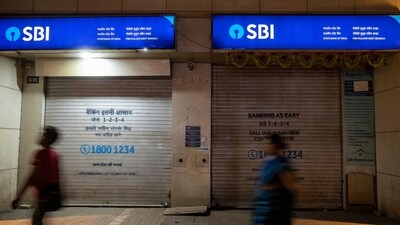Lok Sabha elections phase 7: Owing to polling on June 1, banks in various cities will be closed. Lok Sabha elections phase 7: Owing to polling on June 1, banks in various cities will be closed.