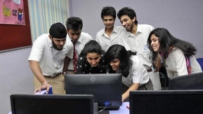 IIT Madras conducted the Joint Entrance Examination Advanced (JEE Advanced 2024) on May 26, 2024. Paper I was conducted from 9 am to 12 pm and Paper II was conducted from 2.30 pm to 5.30 pm. (HT file) IIT Madras conducted the Joint Entrance Examination Advanced (JEE Advanced 2024) on May 26, 2024. Paper I was conducted from 9 am to 12 pm and Paper II was conducted from 2.30 pm to 5.30 pm. (HT file)