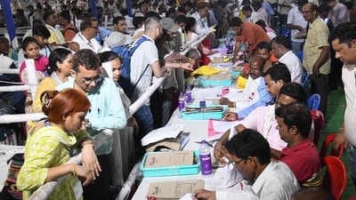 Patna, Bihar, India -May .01, 2024: Polling officials during submission of the Electronic Voting Machine (EVM) and other election materials after the end of the seventh and last phase of Lok Sabha election at A.N. College in Patna, Bihar, India, Saturday,01, 2024. (Photo by Santosh Kumar/ Hindustan Times)