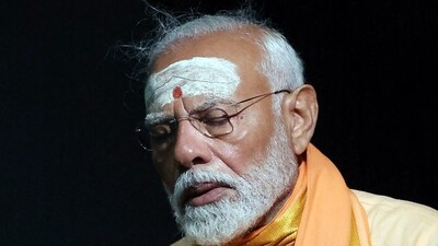 Prime Minister Narendra Modi meditates at the Vivekananda Rock Memorial on Saturday. (ANI) Prime Minister Narendra Modi meditates at the Vivekananda Rock Memorial on Saturday. (ANI)