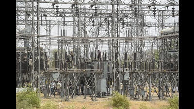 An emergency team of the Dakshin Haryana Bijli Vitran Nigam (DHBVN) is investigating the cause of the explosion in a transformer at Sector-52 near Ardee mall in Gurugram on Saturday. (Parveen Kumar/HT PHOTO)