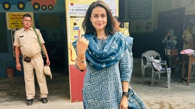“Best to vote early,” wrote Gul Panag sharing pictures from Punjab with her father and showing off their ink. She voted in District Fatehgarh Sahib and later posed for pictures for the Chief Electoral Officer, Punjab. “Best to vote early,” wrote Gul Panag sharing pictures from Punjab with her father and showing off their ink. She voted in District Fatehgarh Sahib and later posed for pictures for the Chief Electoral Officer, Punjab.