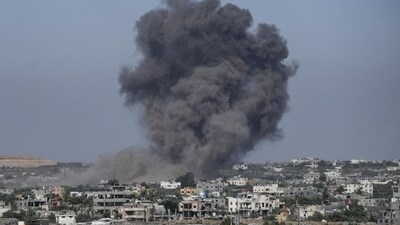 Smoke rises following an Israeli airstrike in Rafah, Gaza Strip, Thursday, May 30, 2024. (AP Photo/Abdel Kareem Hana) (AP) Smoke rises following an Israeli airstrike in Rafah, Gaza Strip, Thursday, May 30, 2024. (AP Photo/Abdel Kareem Hana) (AP)