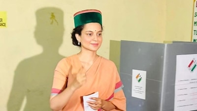 BJP candidate Kangana Ranaut cast her vote in her native village, Bhambla, in Sarkaghat Mandi, standing against Congress candidate Vikramaditya Singh for the Mandi Constituency. (HT Photo) BJP candidate Kangana Ranaut cast her vote in her native village, Bhambla, in Sarkaghat Mandi, standing against Congress candidate Vikramaditya Singh for the Mandi Constituency. (HT Photo)