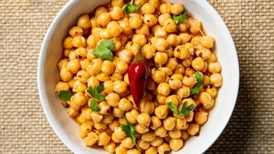 Chickpeas: Loaded with protein and fibre, chickpeas keep you full, stabilize blood sugar, and are ideal for weight loss. Add them to salads or whip up some homemade hummus. (Unsplash) Chickpeas: Loaded with protein and fibre, chickpeas keep you full, stabilize blood sugar, and are ideal for weight loss. Add them to salads or whip up some homemade hummus. (Unsplash)