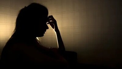 When we are brought up in dysfunctional families, we grow up and develop chronic shame as a part of our personality. "Childhood experiences that can lead to feelings of shame in adulthood often involve situations where a child feels deeply embarrassed, unaccepted, or invalidated. These experiences can imprint negative beliefs and feelings that persist into adulthood, often requiring therapeutic intervention to resolve. Stay tuned for tips and tricks for coping with shame. One of the most isolating, yet common human experiences," wrote Therapist Andrea Evgeniou. Here are a few developmental causes that contribute to chronic shame. (Unsplash) When we are brought up in dysfunctional families, we grow up and develop chronic shame as a part of our personality. "Childhood experiences that can lead to feelings of shame in adulthood often involve situations where a child feels deeply embarrassed, unaccepted, or invalidated. These experiences can imprint negative beliefs and feelings that persist into adulthood, often requiring therapeutic intervention to resolve. Stay tuned for tips and tricks for coping with shame. One of the most isolating, yet common human experiences," wrote Therapist Andrea Evgeniou. Here are a few developmental causes that contribute to chronic shame. (Unsplash)