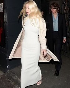 Anya Taylor-Joy papped on the streets of London (Instagram) Anya Taylor-Joy papped on the streets of London (Instagram)