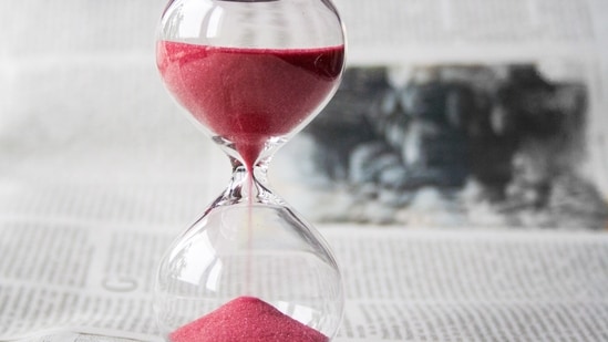 People with ADHD often struggle with time perception. Having a visual timer can help us to direct our energy into doing other tasks.&nbsp;(Pixabay)