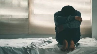 We face difficulty in falling asleep – this happens because the nervous system feels threatened and overwhelmed. (Unsplash) We face difficulty in falling asleep – this happens because the nervous system feels threatened and overwhelmed. (Unsplash)