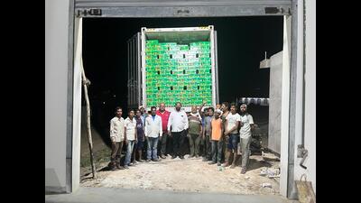 Vegetables being readied by a FPO for their export from the Varanasi airport. (Sourced) Vegetables being readied by a FPO for their export from the Varanasi airport. (Sourced)