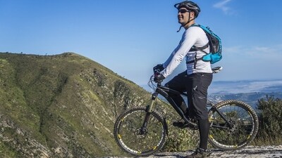 Cycling helps in targeting the quads, glutes, hamstrings and calves. Without stressing the joints, it helps in strengthening the leg muscles. Cycling helps in targeting the quads, glutes, hamstrings and calves. Without stressing the joints, it helps in strengthening the leg muscles. 