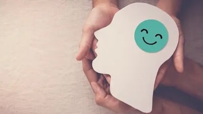 When hormones or neurotransmitters are properly balanced, they can lead to a balanced, calm and happy life. Oxytocin, Dopamine, Serotonin and Endorphins are the hormones that are responsible for keeping us calm and happy. Naturopathic Doctor Corina Dunlap shared a few tips on how we can naturally support these happy hormones. (Unsplash) When hormones or neurotransmitters are properly balanced, they can lead to a balanced, calm and happy life. Oxytocin, Dopamine, Serotonin and Endorphins are the hormones that are responsible for keeping us calm and happy. Naturopathic Doctor Corina Dunlap shared a few tips on how we can naturally support these happy hormones. (Unsplash)