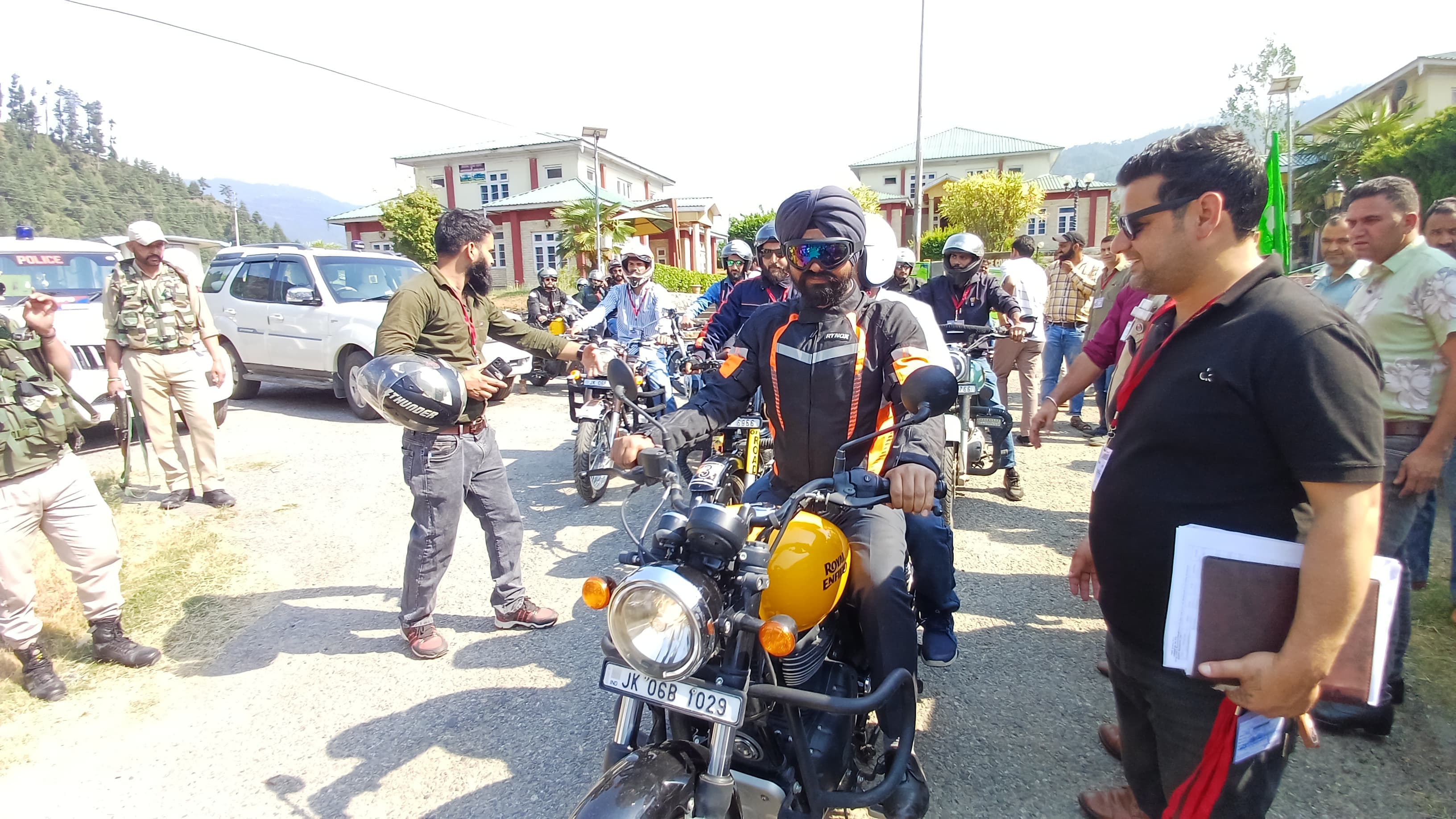The bike rally aimed to educate the youth about the importance of following traffic rules and prioritising road safety. (HT Photo)