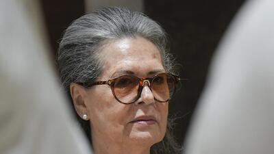 New Delhi: Senior Congress leader Sonia Gandhi during a ceremony to pay tribute to former Tamil Nadu chief minister M. Karunanidhi on his birth anniversary, at Anna-Kalaignar Arivalayam, in New Delhi on June 3 (PTI) New Delhi: Senior Congress leader Sonia Gandhi during a ceremony to pay tribute to former Tamil Nadu chief minister M. Karunanidhi on his birth anniversary, at Anna-Kalaignar Arivalayam, in New Delhi on June 3 (PTI)