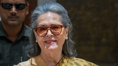Senior Congress leader Sonia Gandhi during a ceremony to pay tribute to former Tamil Nadu chief minister M. Karunanidhi on his birth anniversary, at Anna-Kalaignar Arivalayam, in New Delhi, on June 3, 2024. (PTI) Senior Congress leader Sonia Gandhi during a ceremony to pay tribute to former Tamil Nadu chief minister M. Karunanidhi on his birth anniversary, at Anna-Kalaignar Arivalayam, in New Delhi, on June 3, 2024. (PTI)