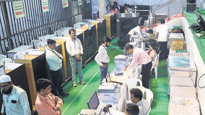 Preparations underway on the eve of counting of votes at Kalmna Market Yard in Nagpur. (ANI) Preparations underway on the eve of counting of votes at Kalmna Market Yard in Nagpur. (ANI)