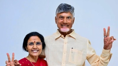 TDP Chief Chandrababu Naidu with wife Nara Bhuvaneshwari celebrates his party's victory in Assembly and Parliamentay polls, at their residence in Undavalli, Amaravati, Tuesday, June 4, 2024. (PTI) TDP Chief Chandrababu Naidu with wife Nara Bhuvaneshwari celebrates his party's victory in Assembly and Parliamentay polls, at their residence in Undavalli, Amaravati, Tuesday, June 4, 2024. (PTI)