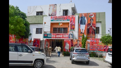 BJP office wears a deserted look on the day of the counting of votes for the Lok Sabha elections, in Amethi (PTI)