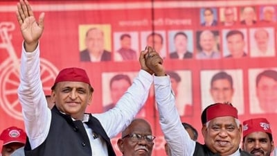 Samajwadi Party chief Akhilesh Yadav with Awadhesh Prasad, the party candidate from Faizabad Lok Sabha constituency, during the election campaign rally in Ayodhya. (Photo from X) Samajwadi Party chief Akhilesh Yadav with Awadhesh Prasad, the party candidate from Faizabad Lok Sabha constituency, during the election campaign rally in Ayodhya. (Photo from X)