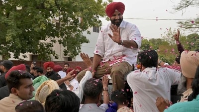 Ludhiana Congress continued their winning spree in their strong bastion Ludhiana Lok Sabha seat for the fourth time in a row, with Punjab Pradesh Congress Committee (PPCC) Chief and party’s nominee Amrinder Singh Raja Warring’s win with a margin of 20,942 votes. (HT Photo) Ludhiana Congress continued their winning spree in their strong bastion Ludhiana Lok Sabha seat for the fourth time in a row, with Punjab Pradesh Congress Committee (PPCC) Chief and party’s nominee Amrinder Singh Raja Warring’s win with a margin of 20,942 votes. (HT Photo)