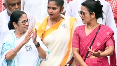 Trinamool's Saayoni Ghosh is leading as of now from Jadavpur. Trinamool's Saayoni Ghosh is leading as of now from Jadavpur.