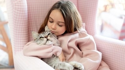 International Hug Your Cat Day is a unique celebration that is observed every year on June 4 and is dedicated to your adorable cat (Freepik) International Hug Your Cat Day is a unique celebration that is observed every year on June 4 and is dedicated to your adorable cat (Freepik)