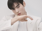 City streets of Mexico flood with fans upon the arrival of Kpop idol, Cha EunWoo