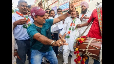 Congress supporters celebrating Dr Dharamvira Gandhi’s wins from Patiala Lok Sabha seat, in Patiala on Tuesday. (ANI photo)