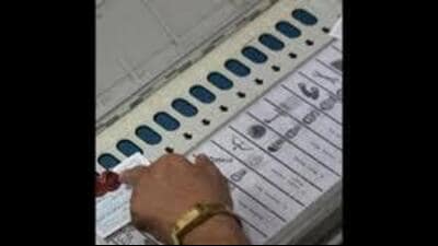 Every candidate must deposit a security of ₹25,000 in the case of a parliamentary constituency. (HT File) Every candidate must deposit a security of ₹25,000 in the case of a parliamentary constituency. (HT File)
