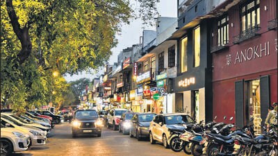 Khan Market started in 1951 with 154 shops and 75 flats. Only five of those flats exist in 2024. (HT Photo) Khan Market started in 1951 with 154 shops and 75 flats. Only five of those flats exist in 2024. (HT Photo)