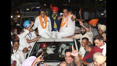 Manish Tewari was able to make the most of his experience of past polls and ran an aggressive campaign. (Keshav SIngh/HT) Manish Tewari was able to make the most of his experience of past polls and ran an aggressive campaign. (Keshav SIngh/HT)