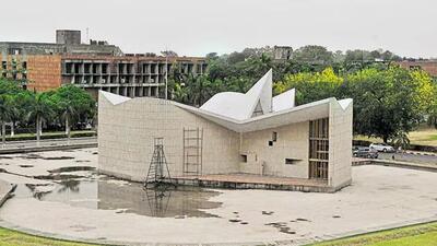 Panjab University (PU) held on to its position in the 1,000 to 1,200 bracket in the Quacquarelli Symonds (QS) World University Rankings, 2025, released on Wednesday. (HT File)