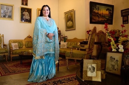 Nawabzadi Aaliya Sultana Babi in her beautiful sharara (Vinay Panjwani) Nawabzadi Aaliya Sultana Babi in her beautiful sharara (Vinay Panjwani)