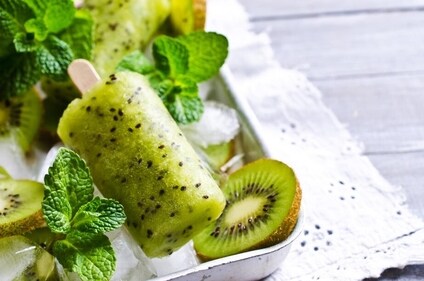 Kiwi ice popsicles aid digestion (Shutterstock) Kiwi ice popsicles aid digestion (Shutterstock)