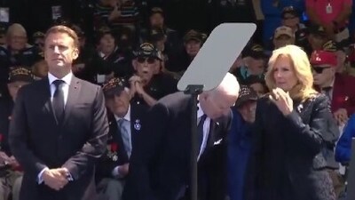 In the video which is now doing rounds on X, formerly Twitter, Biden can be seen standing between French President Emmanuel Macron, his wife Brigitte Macron and Jill Biden. (X) In the video which is now doing rounds on X, formerly Twitter, Biden can be seen standing between French President Emmanuel Macron, his wife Brigitte Macron and Jill Biden. (X)