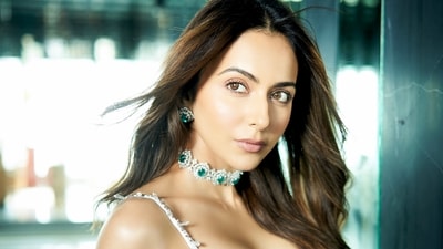 Rakul Preet shines in a silver metallic saree with lustrous embellishments along the border from Mehul Gupta Label.Her look has been styled with a beaded blouse and spruced up further with a diamond and emerald choker from The House of MBj. This is an apt look for your cocktail bash. (Photographer: Vidhi Godha) Rakul Preet shines in a silver metallic saree with lustrous embellishments along the border from Mehul Gupta Label.Her look has been styled with a beaded blouse and spruced up further with a diamond and emerald choker from The House of MBj. This is an apt look for your cocktail bash. (Photographer: Vidhi Godha)
