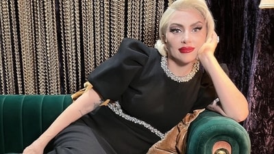 Fans defend Lady Gaga amid pregnancy rumours Fans defend Lady Gaga amid pregnancy rumours