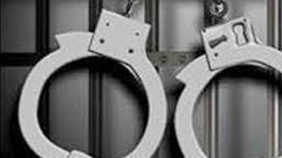 Police said that in April, they received a tip that some wholesalers of medicine were allegedly selling fake specimens of drugs such as Opdivo, Revolade, Keytruda. (HT Photo)