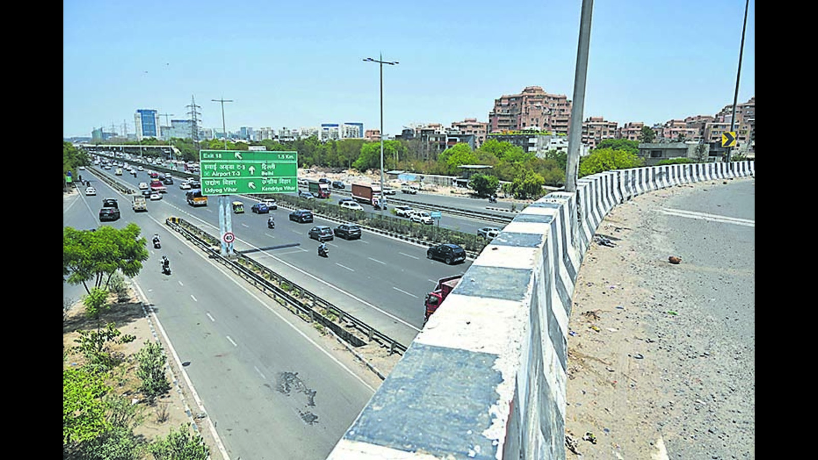 19-yr-old hit by speeding vehicle on Iffco Chowk flyover, dies ...