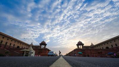 Safdarjung, representative of Delhi’s weather, recorded a maximum of 43 degrees Celsius (°C), which was three degrees above normal. (Raj K Raj/HT Photo) Safdarjung, representative of Delhi’s weather, recorded a maximum of 43 degrees Celsius (°C), which was three degrees above normal. (Raj K Raj/HT Photo)