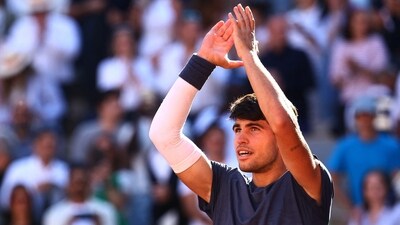 Spain's Carlos Alcaraz celebrates winning his French Open semi-final match against Italy's Jannik Sinner (REUTERS)