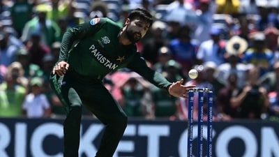Pakistan's Mohammad Amir misses hitting the wickets during the ICC men's Twenty20 World Cup 2024 group A cricket match between the USA and Pakistan at the Grand Prairie Cricket Stadium in Grand Prairie (AFP) Pakistan's Mohammad Amir misses hitting the wickets during the ICC men's Twenty20 World Cup 2024 group A cricket match between the USA and Pakistan at the Grand Prairie Cricket Stadium in Grand Prairie (AFP)