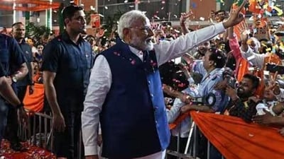 Prime Minister-designate Narendra Modi will take oath of office on Sunday (Bloomberg)