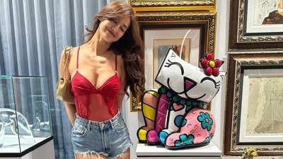 Disha Patani shared the photos with the caption, "Last week’s been fun." The actor posed at what looked like an exhibit in one of the pictures she posted. Disha Patani shared the photos with the caption, "Last week’s been fun." The actor posed at what looked like an exhibit in one of the pictures she posted.