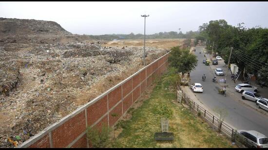 The automated waste segregation plant is planned to come up at a cost of ₹5.22 crore. (Keshav Singh/HT)