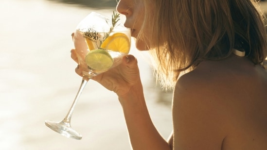 Enjoy World Gin Day with these exciting cocktails (Unsplash)
