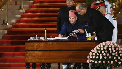 Bharatiya Janata Party (BJP) Leader, Jyotiraditya Scindia signs the papers after taking oath as a cabinet minister during the swearing-in ceremony of the NDA government, at Rashtrapati Bhavan in New Delhi, India, on Sunday, June 09, 2024. Narendra Modi took over as the Prime Minister of India for a third consecutive term at a glittering ceremony at the forecourt of Rashtrapati Bhavan (Photo by Ajay Aggarwal/ Hindustan Times) Bharatiya Janata Party (BJP) Leader, Jyotiraditya Scindia signs the papers after taking oath as a cabinet minister during the swearing-in ceremony of the NDA government, at Rashtrapati Bhavan in New Delhi, India, on Sunday, June 09, 2024. Narendra Modi took over as the Prime Minister of India for a third consecutive term at a glittering ceremony at the forecourt of Rashtrapati Bhavan (Photo by Ajay Aggarwal/ Hindustan Times)